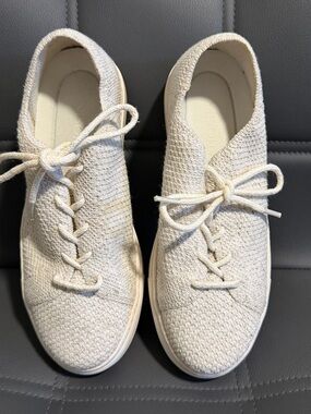 Nisolo Go-To Eco-Knit Sneakers Size 5